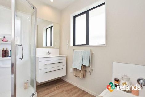 Photo of property in 38 Meyer Crescent, Halswell, Christchurch, 8025