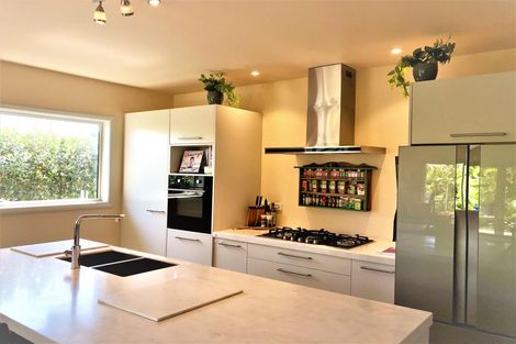 Photo of property in 11 Borneo Boulevard, Kerikeri, 0230