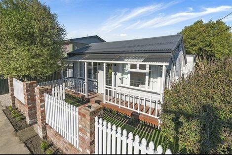 Photo of property in 40 Hargest Crescent, Sydenham, Christchurch, 8023