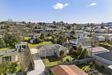 Photo of property in 84 Lethbridge Street, Feilding, 4702