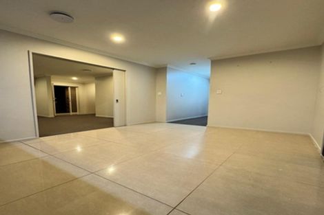 Photo of property in 13 Hansen Place, Takanini, 2112