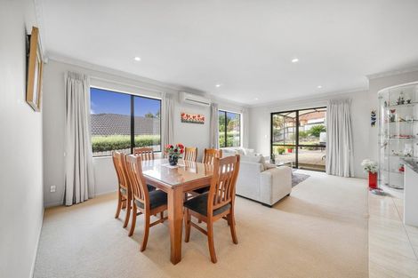 Photo of property in 16 Leafield Crescent, Henderson, Auckland, 0612