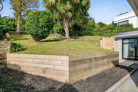 Photo of property in 115 Mangorei Road, Merrilands, New Plymouth, 4312