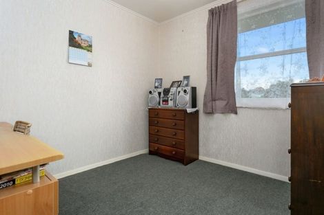 Photo of property in 6 Churchill Place, Cambridge, 3434
