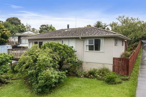 Photo of property in 50 Hellyers Street, Birkdale, Auckland, 0626