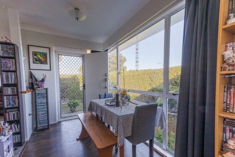 Photo of property in 2 Kuaka Place, Castlecliff, Whanganui, 4501