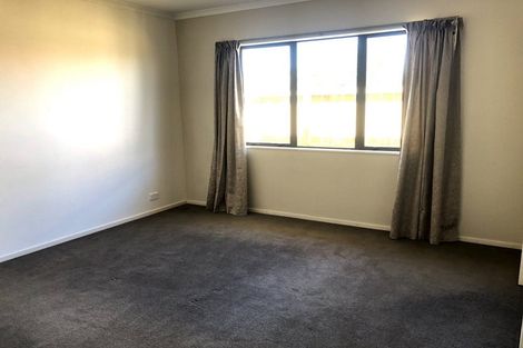 Photo of property in 52b Swanson Road, Henderson, Auckland, 0610