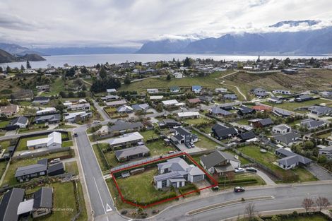 Photo of property in 13 Timsfield Drive, Lake Hawea, Wanaka, 9382