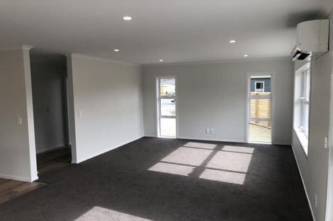 Photo of property in 11 Takapo Grove, Kelson, Lower Hutt, 5010