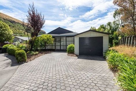 Photo of property in 11 Cascade Place, Sumner, Christchurch, 8081