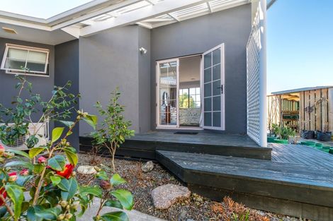 Photo of property in 17 Churchill Place, Waimate, 7924