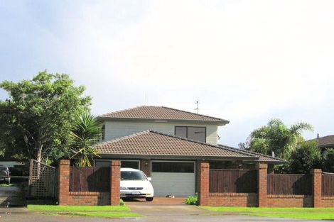 Photo of property in 145 Clovelly Road, Bucklands Beach, Auckland, 2012
