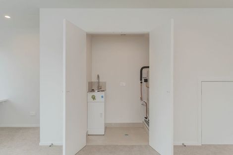 Photo of property in 32 Turtleback Avenue, Whitby, 5024