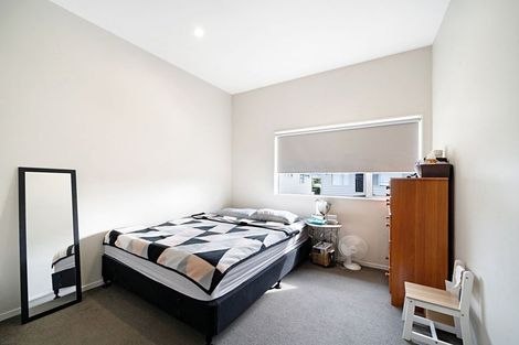 Photo of property in 6/45a Swanson Road, Henderson, Auckland, 0610