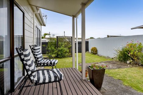Photo of property in 1/4 Naumai Place, Spotswood, New Plymouth, 4310