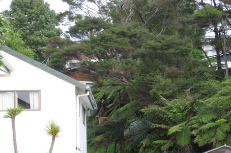 Photo of property in 2/23 Glencourt Place, Glenfield, Auckland, 0629