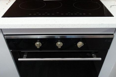 Photo of property in 31 Universal Drive, Henderson, Auckland, 0610