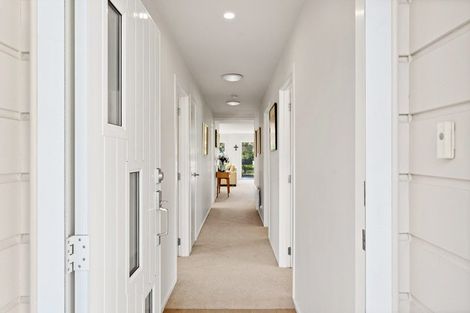 Photo of property in 1/21 Marie Avenue, Red Beach, 0932