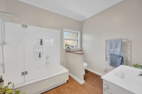 Photo of property in 16 Alamein Crescent, Onekawa, Napier, 4110