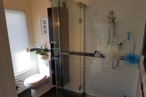 Photo of property in 62 Pitau Road, Mount Maunganui, 3116