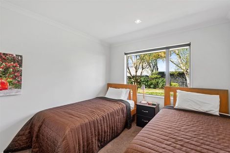 Photo of property in 18 Bateman Avenue, Bryndwr, Christchurch, 8053
