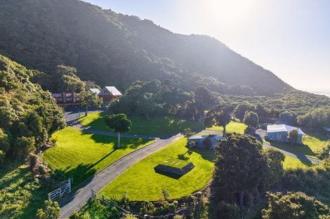 Photo of property in 2771 State Highway 1, Waipapa Bay, Kaikoura, 7371