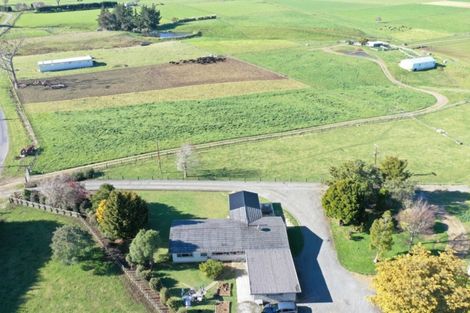 Photo of property in 1008 Cowper Road, Dannevirke, 4976