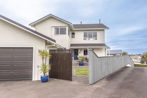 Photo of property in 70 Hipango Terrace, Durie Hill, Whanganui, 4500