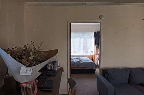 Photo of property in 31 Brixham Way, Newtown, Wellington, 6021