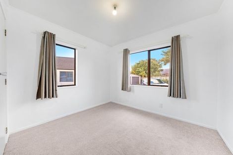 Photo of property in 261 Mahia Road, Weymouth, Auckland, 2103