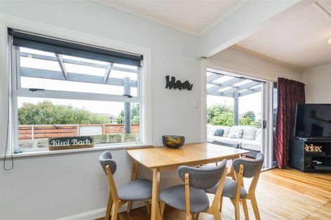 Photo of property in 39 Punga Street, Tangimoana, 4822