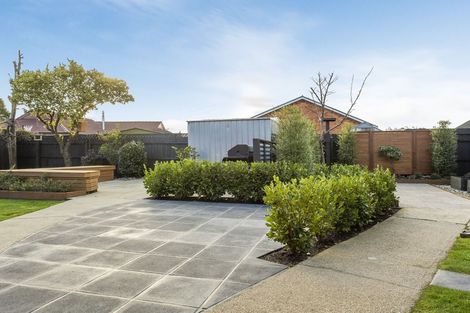 Photo of property in 2 Kent Place, Mosgiel, 9024