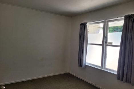 Photo of property in 3/20 Seaview Road, Castor Bay, Auckland, 0620