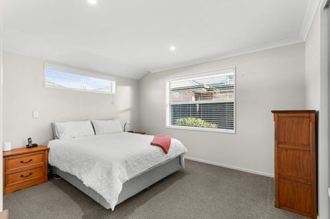 Photo of property in 3/502 Harewood Road, Harewood, Christchurch, 8051