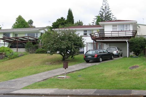 Photo of property in 12 Sequoia Place, Sunnynook, Auckland, 0620