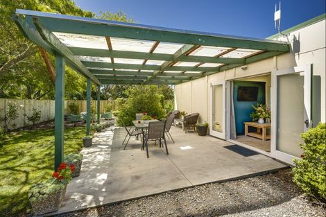 Photo of property in 84 Middle Road, Havelock North, 4130