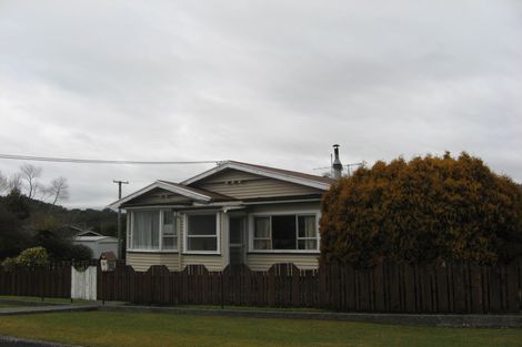 Photo of property in 5a Mills Street, Runanga, 7803