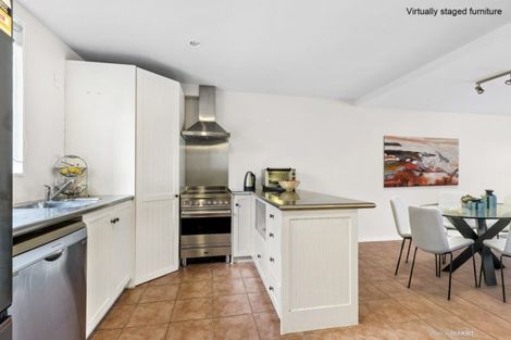 Photo of property in Victoria Villas, 43/35 Pirie Street, Mount Victoria, Wellington, 6011