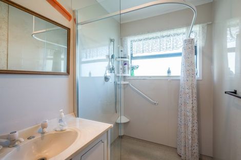 Photo of property in 3a Broadbelt Grove, Levin, 5510