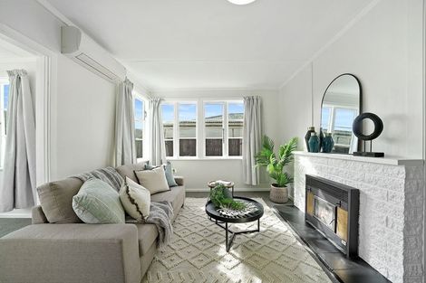 Photo of property in 17 Petherick Street, Taita, Lower Hutt, 5011