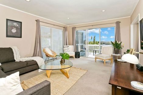 Photo of property in 10 Monarch Avenue, Hillcrest, Auckland, 0627