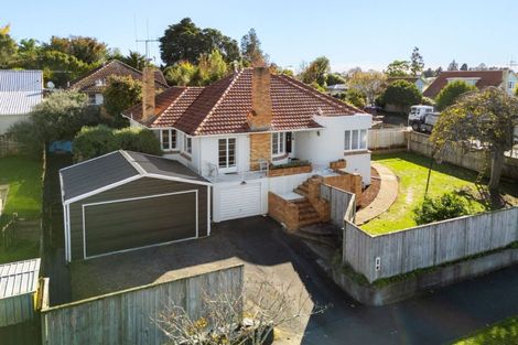 Photo of property in 23 Masters Avenue, Hillcrest, Hamilton, 3216