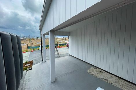 Photo of property in 78 Manarini Road, Westgate, Auckland, 0614