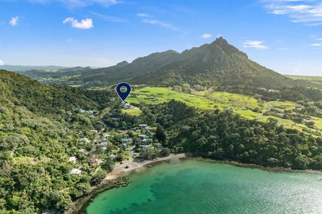 Photo of property in 35 Bay View Road, Whangarei Heads, Whangarei, 0174