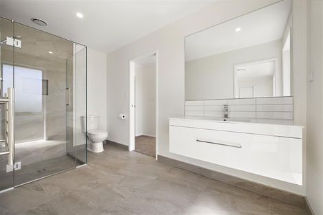 Photo of property in 409 Old North Road, Kumeu, 0892