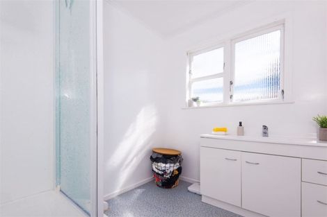 Photo of property in 23 Glen Alton Avenue, Paparangi, Wellington, 6037