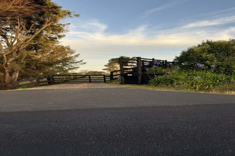 Photo of property in 133a3b The Strand, Wainuiomata, Lower Hutt, 5014