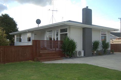 Photo of property in 11 Pryce Place, Silverdale, Hamilton, 3216