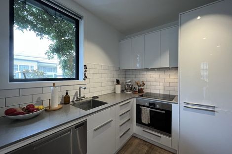 Photo of property in 82a Wallace Street, Mount Cook, Wellington, 6021