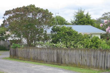 Photo of property in 14 Binnie Road, Katikati, 3129